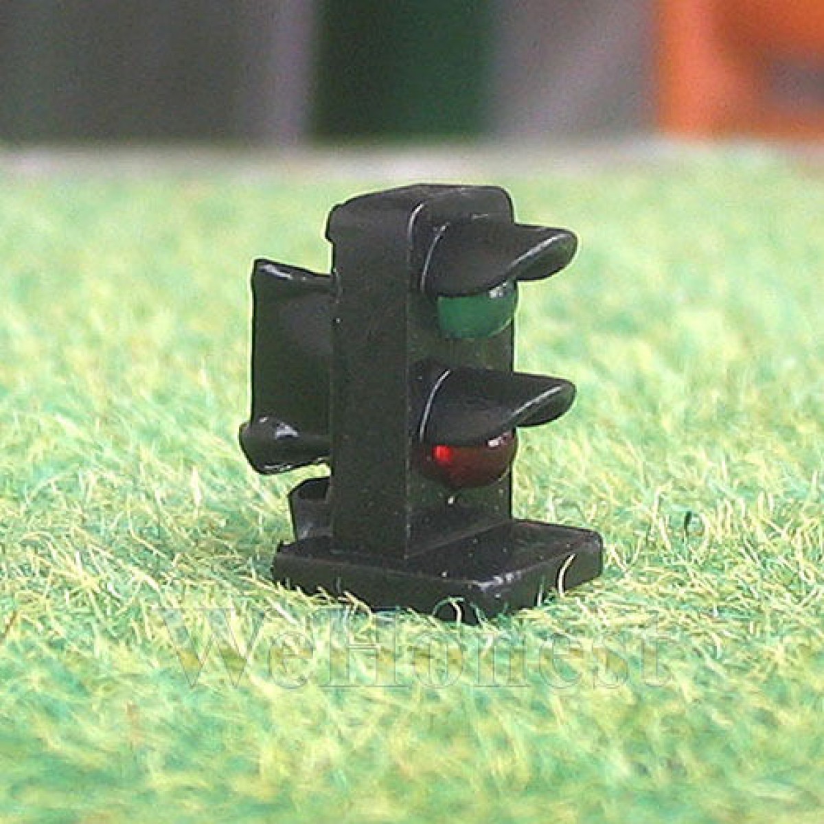 1X HO / OO scale 3mm LEDs made Lighted Dwarf Signals 2 aspects Green over Red 